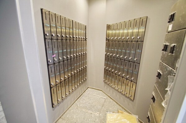 LOC'S SHINYURIGAOKAの物件内観写真